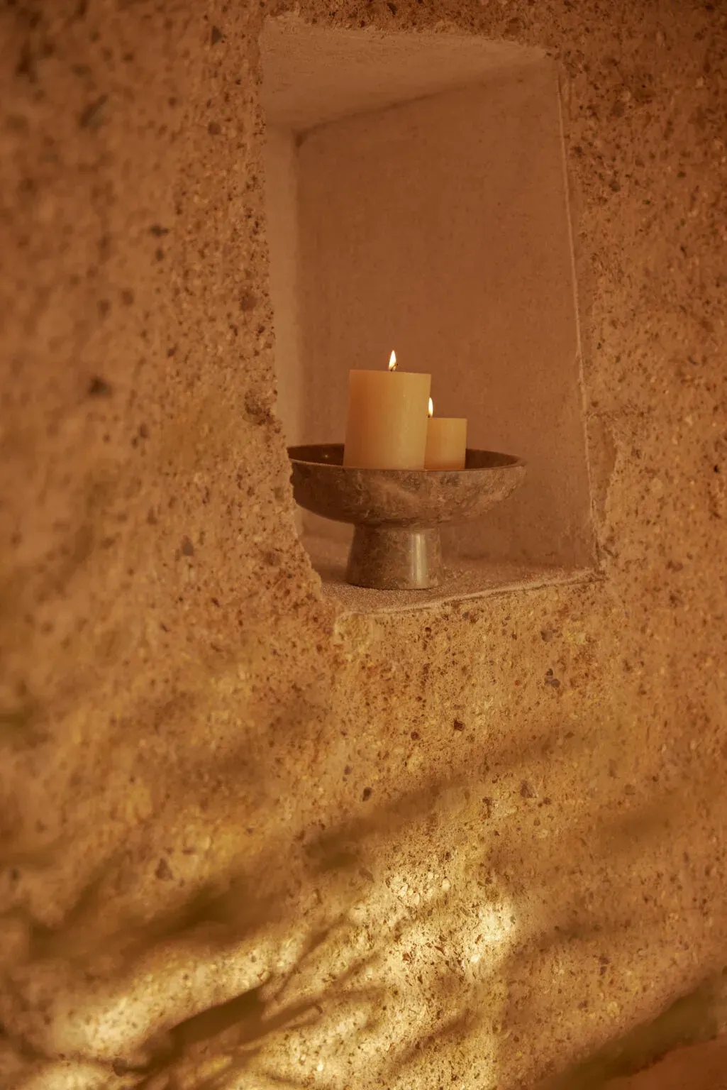 Exploring the Beauty of Organic Architecture: A Sustainable Approach at Our EcoHotel