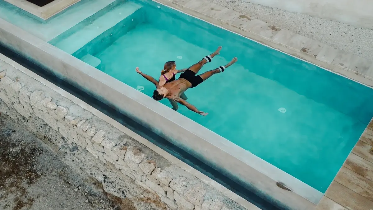 A Disconnect to Reconnect: Ecohotel El Agua's Approach to Addressing Digital Addictions