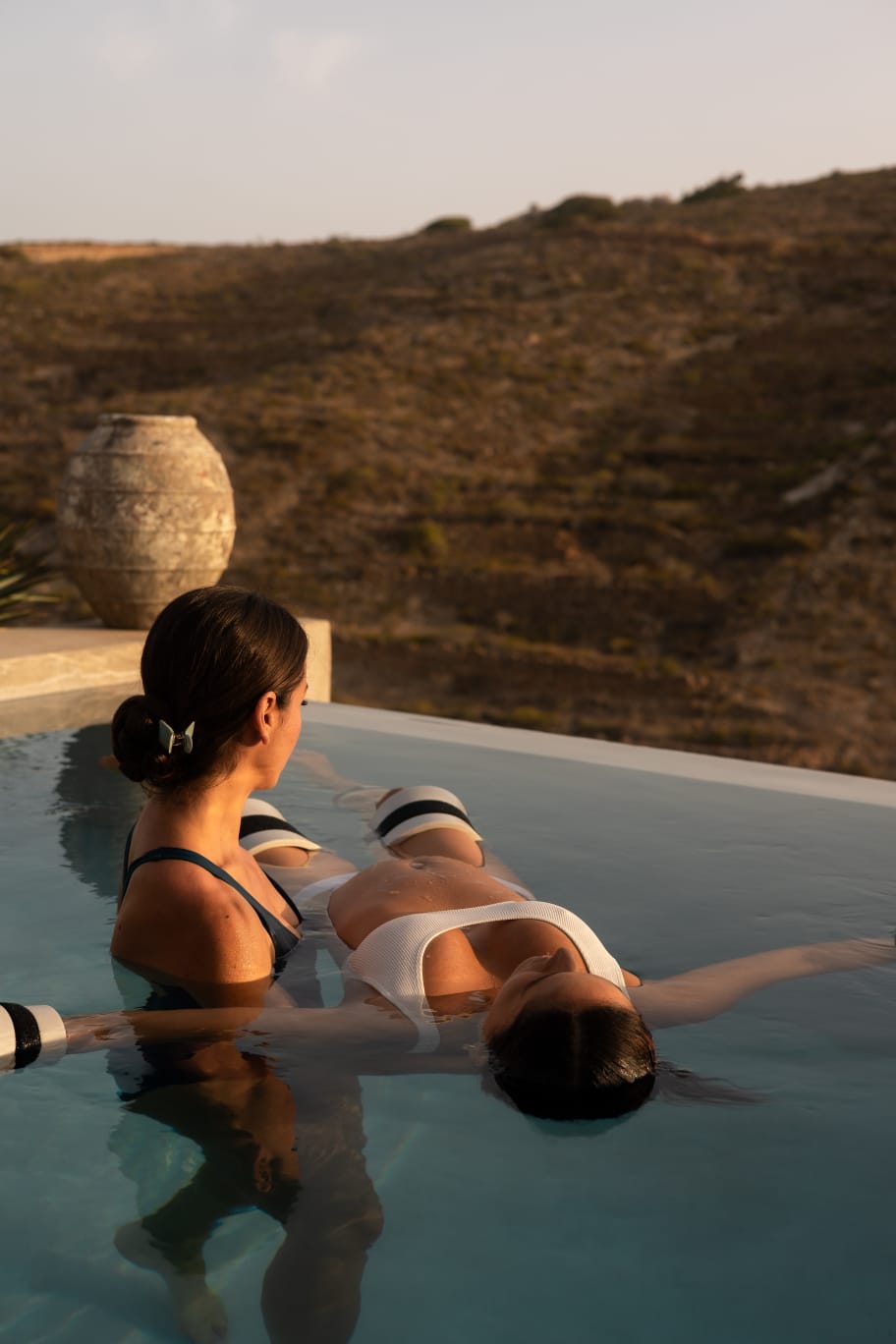 Piscina de hidroterapia del programa Agua Sanadora